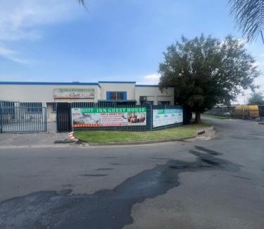 Vereeniging House | Justy inn guest house