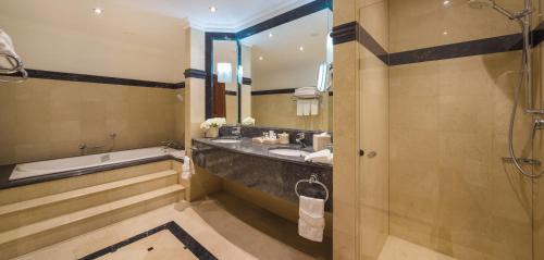 Bucharest Hotel | JW Marriott Bucharest Grand Hotel