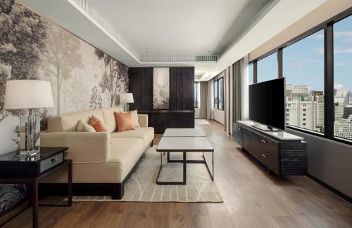 Ploenchit Hotel | JW Marriott Hotel Bangkok