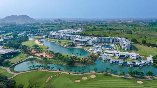 Kodalagurki Resort | JW Marriott Hotel Bengaluru Prestige Golfshire Resort & Spa