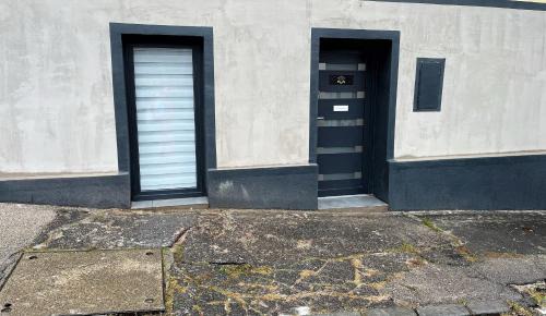 Pecs Apartment | Kálvária Vendégház, közvetlenül a várfal mellett.