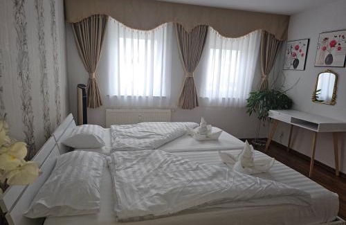 Altenburg Apartment | Käthe-Kollwitz - Straße 54, F3