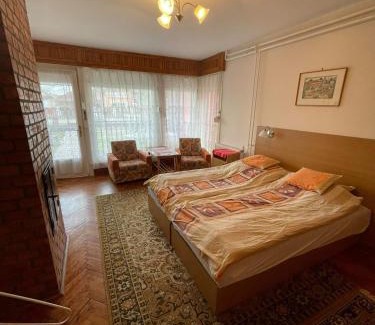 Gyoparosfuerdo Apartment | Körmendi Apartman