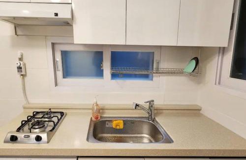 Seogang-dong Apartment | K-10 White Linen House