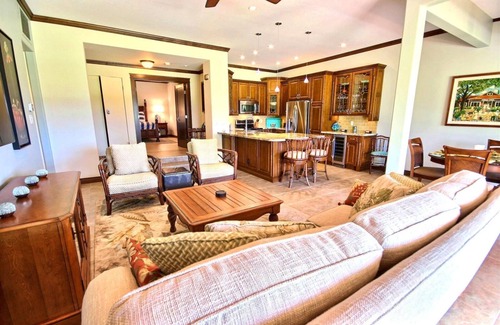 Kapalua Apartment | K B M Resorts: Kapalua Golf Villa Kgv-16p3, Upgraded 2 Bedrooms With Fairway Views, L'occitane, Beach & Kid Amenities, Includes Rental Car!