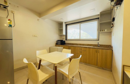 Vagator Apartment | K-homes,Charming 1-bedroom apartment in wonderful Goa ,vagator with WiFi, AC