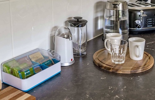 Victor Harbor House | K.Rose Cottage In the heart of Victor Harbor