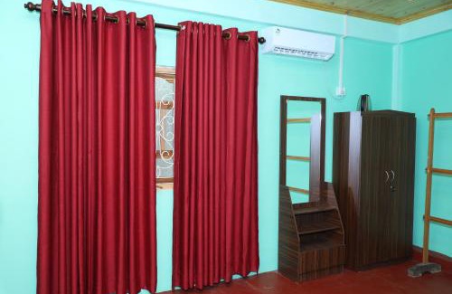 Poonakary House | K S B Palace