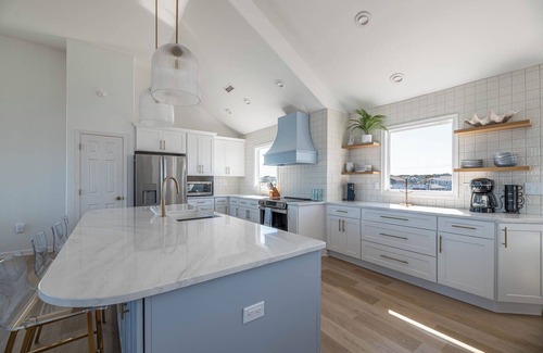 Nags Head House | K1205 Still Salty; UPDATED! Oceanfront. 9BR Free Pool Heat Spring & Fall!