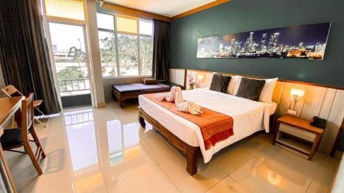 Hua Toei Hotel | K2 Hotel @ Airport