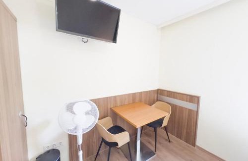 Hernals Hotel | K22 Smart Rooms