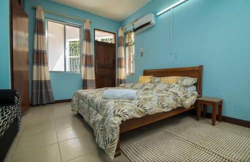 Kivukoni Apartment | Kaanasisi 3 Bedrooms Apartment