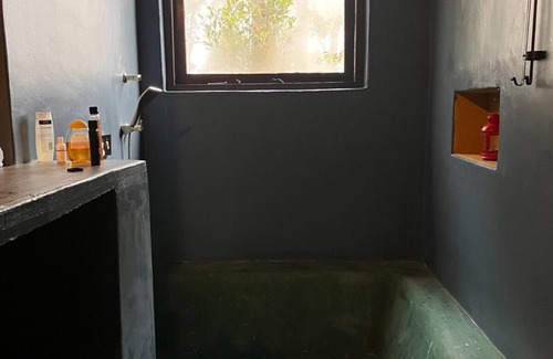 Kudrasthe Bed & Breakfast | KaatiKaadu