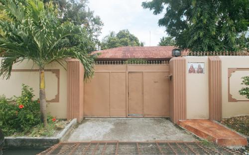 Jaro Hotel | Kababayan Pensione House by RedDoorz