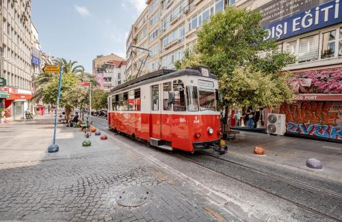 Moda Apartment | Kadıköy ün Kalbinde Tarihi Rahat Sessiz Daire