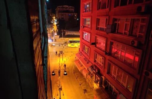 Kadikoy Apartment | Kadıköy merkezinde 3+1 daire