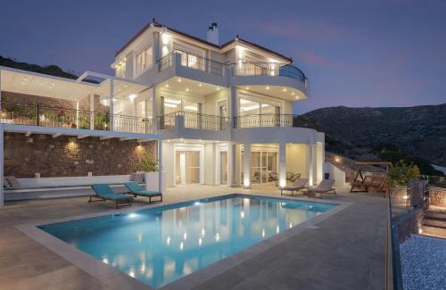 Kontos Villa | Kaerati Villa Aegina