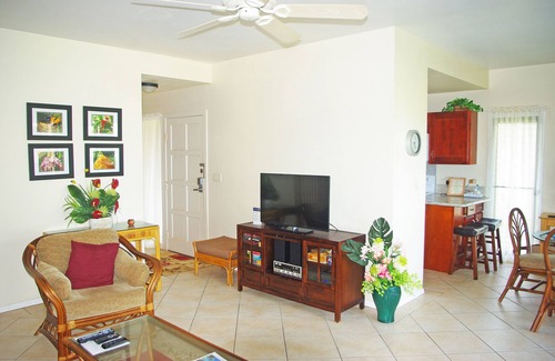 Lihue Condo | Kaha Lani 213, Beautiful Oceanfront Corner condo . wonderful sunrise views