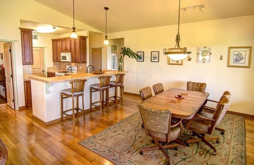 Waa Waa Villa | Kai Malolo "Quiet Seas "Oceanfront Eco-Home now with A/C
