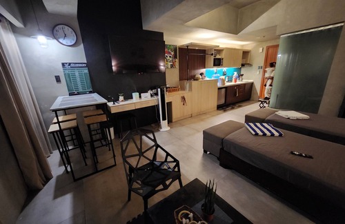 Kaunlaran Condo | KAIBIGAN HOMESTAY- kaibigan means "friend"in Filipino. We'll treat you like one!