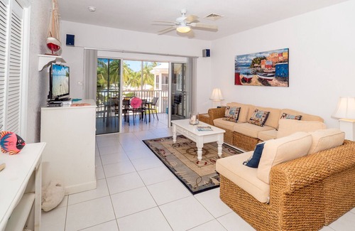 Rum Point Condo | Kaibo Sunset Waterfront Condo in Cayman Kai