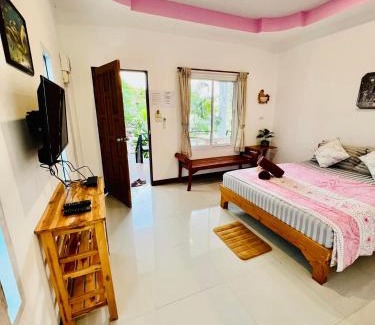 Koh Lan House | Kaija Resort