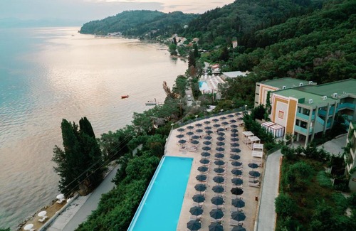 Chlomos Hotel | Kairaba Mythos Palace - Adults Only