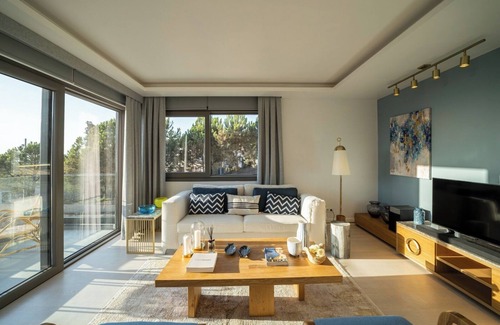 Bogazici Villa | Kairat's Residance