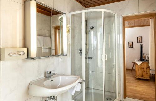 Grossgmain Apartment | "Kaiser Karl" * Ferienwohnungen
