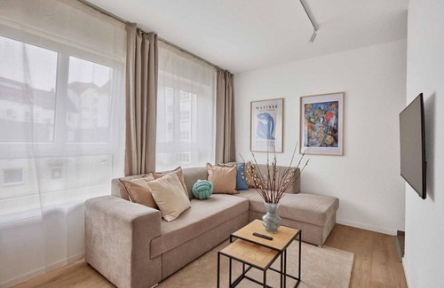 Kaiserslautern Apartment | Kaiserslautern - Bella, im Expressionistischen Stil