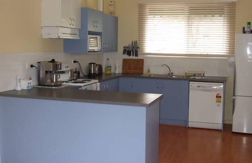 Goughs Bay House | Kaishua House - JK Family Lake House