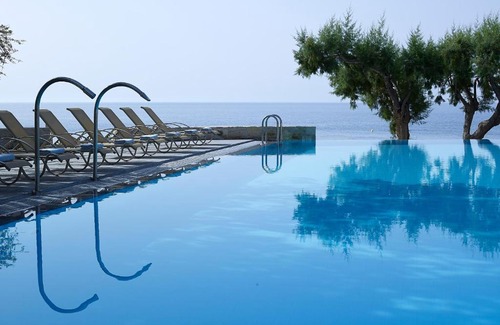 Koutsounari Hotel | Kakkos Bay Hotel and Bungalows