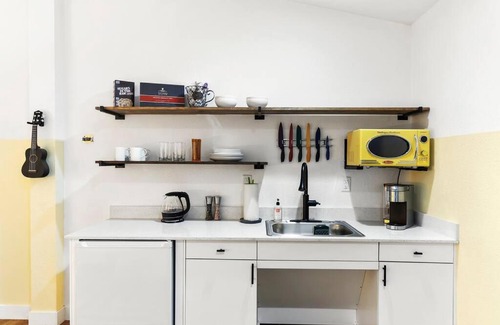 Chandler Apartment | Kalaemano Studio suite ʻoluʻolu komo