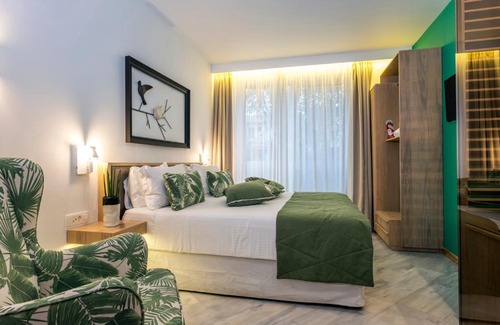 Kato Galatas Apartment | Kalamaki Luxury Suites