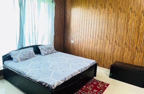 Haldwani Hotel | Kalash garden