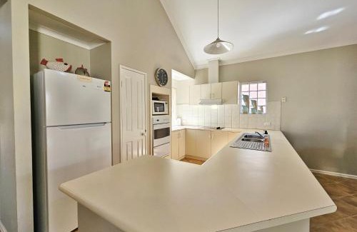 Kalbarri House | Kalbarri Getaway - Kalbarri, WA