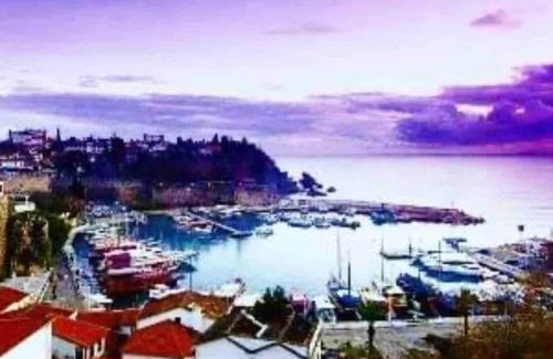 Kaleici Apartment | Kaleiçi muhteşem konum deniz yakını 1+0 özel ev
