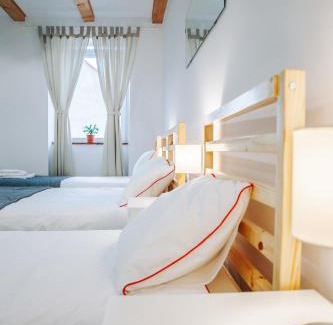 Tirgu Mures House | Kali Host Home Away From Home