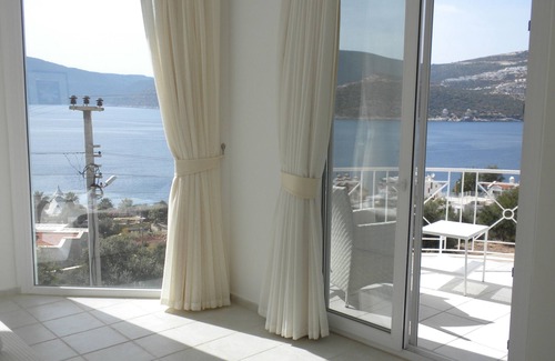 Kalkan Villa | Kalkan Villa - Sea Views; Private Pool; Wifi; Air Con; TV; Beach 2 Minutes Walk