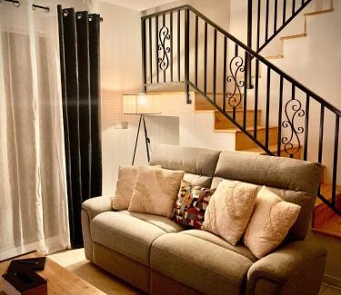 Checy Apartment | KALME Spa&Sauna - Maison avec Spa et Sauna privatifs