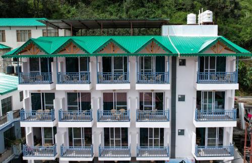 Bhowali Hotel | Kalptaru The Kumaon Retreat