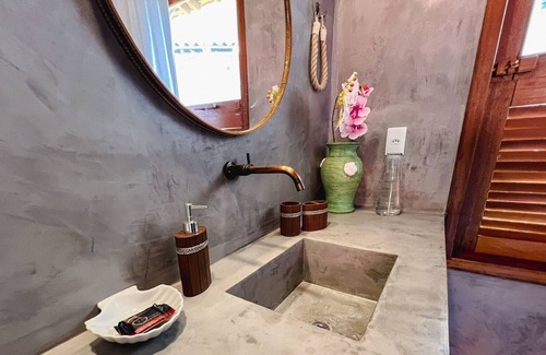 Trancoso House | Kalug - Underground Nightclub, Pool & Bungalows - Cook and Secretary Included!