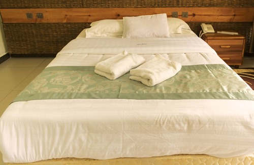 Fort Portal Hotel | Kalya Courts Hotel