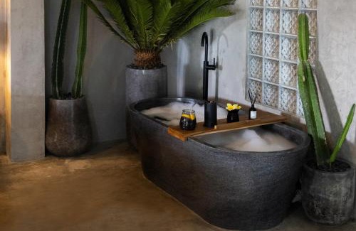 Bengkel Villa | Kalypso
