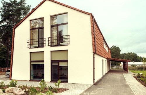 Utena House | Kamanos