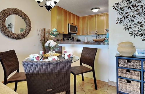 Kihei Condo | Kamaole Sands 4-210 | Stunning Tropical Views!
