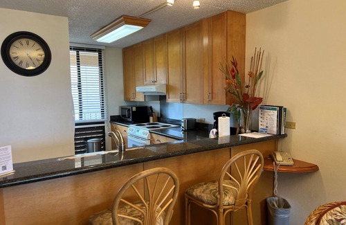 Kihei Condo | Kamaole Sands #4-301 Partial View, Full A/C, Fitness Center, Close to Beach!
