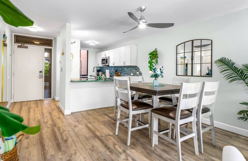 Kihei Condo | Kamaole Sands #9-205 Central A/C, Luxe Upgrades Short Walk to Beach & Pool!