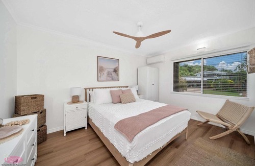 South Mission Apartment | Kamboola 5 Beach Breeze