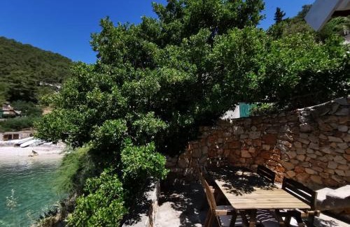 Gdinj House | Kamena kućica
